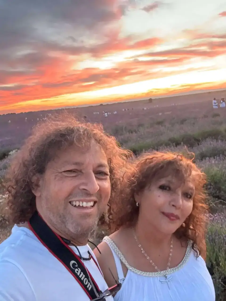 Selfie al atardecer en los campos de lavanda