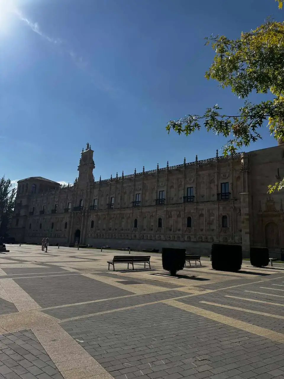 Fachada del antiguo convento de San Marcos en León