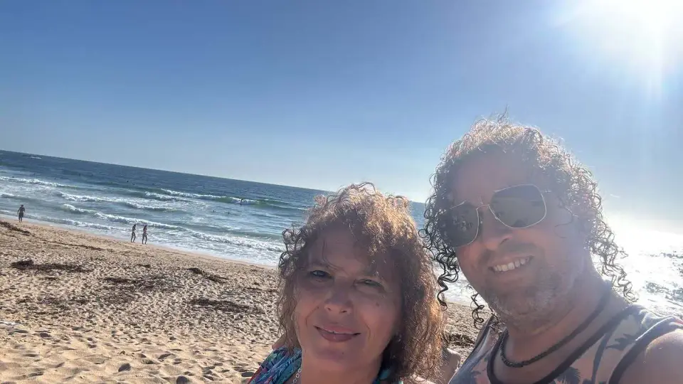 Jorge y Paola en la playa de Matosinhos en un día soleado