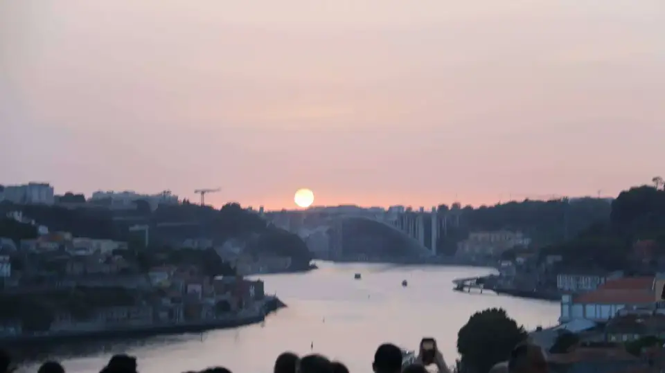 Atardecer sobre el río Duero