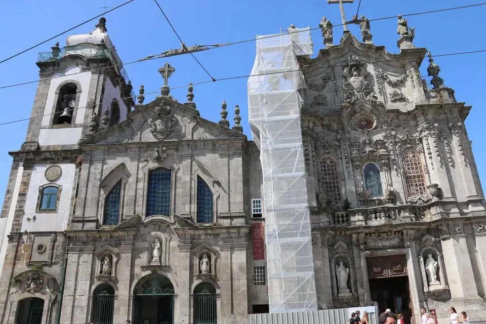 Iglesias barrocas del Carmo y las Carmelitas en Oporto